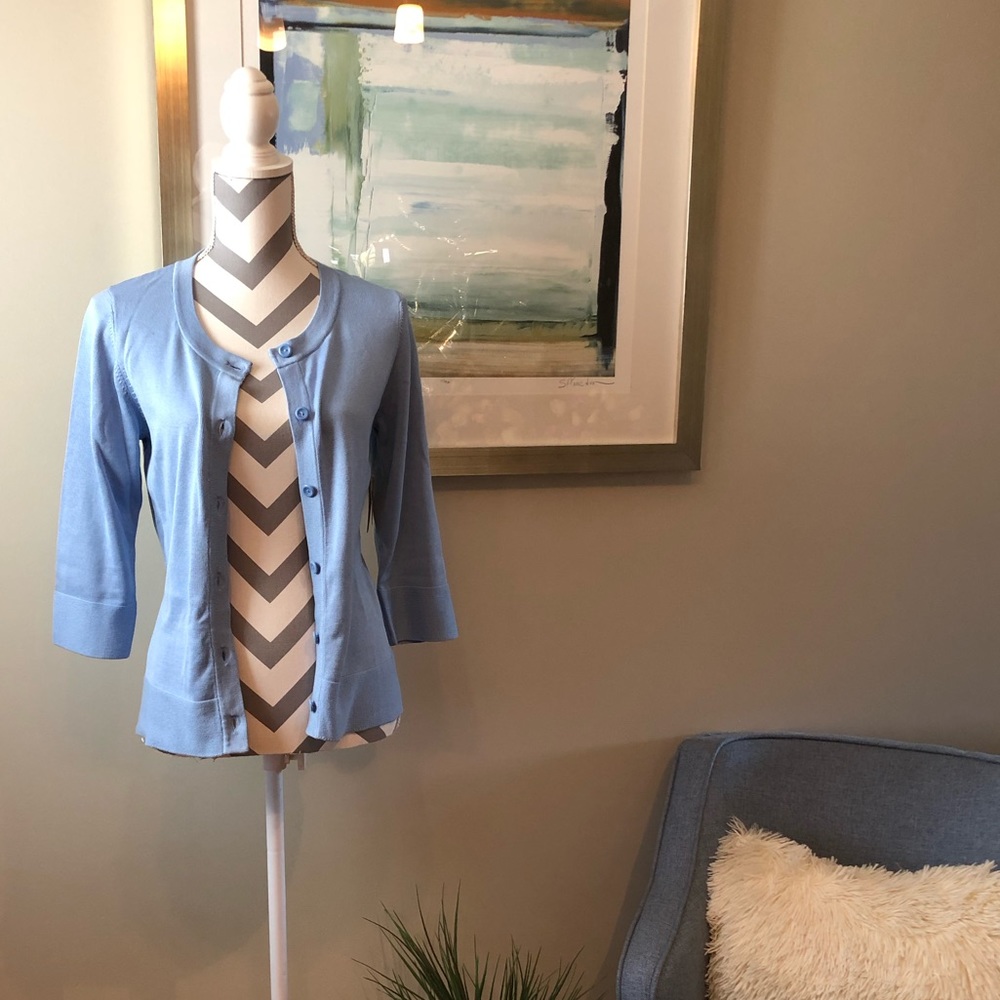 Perfect blue cardigan!